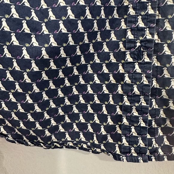 Pre-loved! TALBOTS Navy Dog Printed Button Down Shirt! - Picture 2 of 6